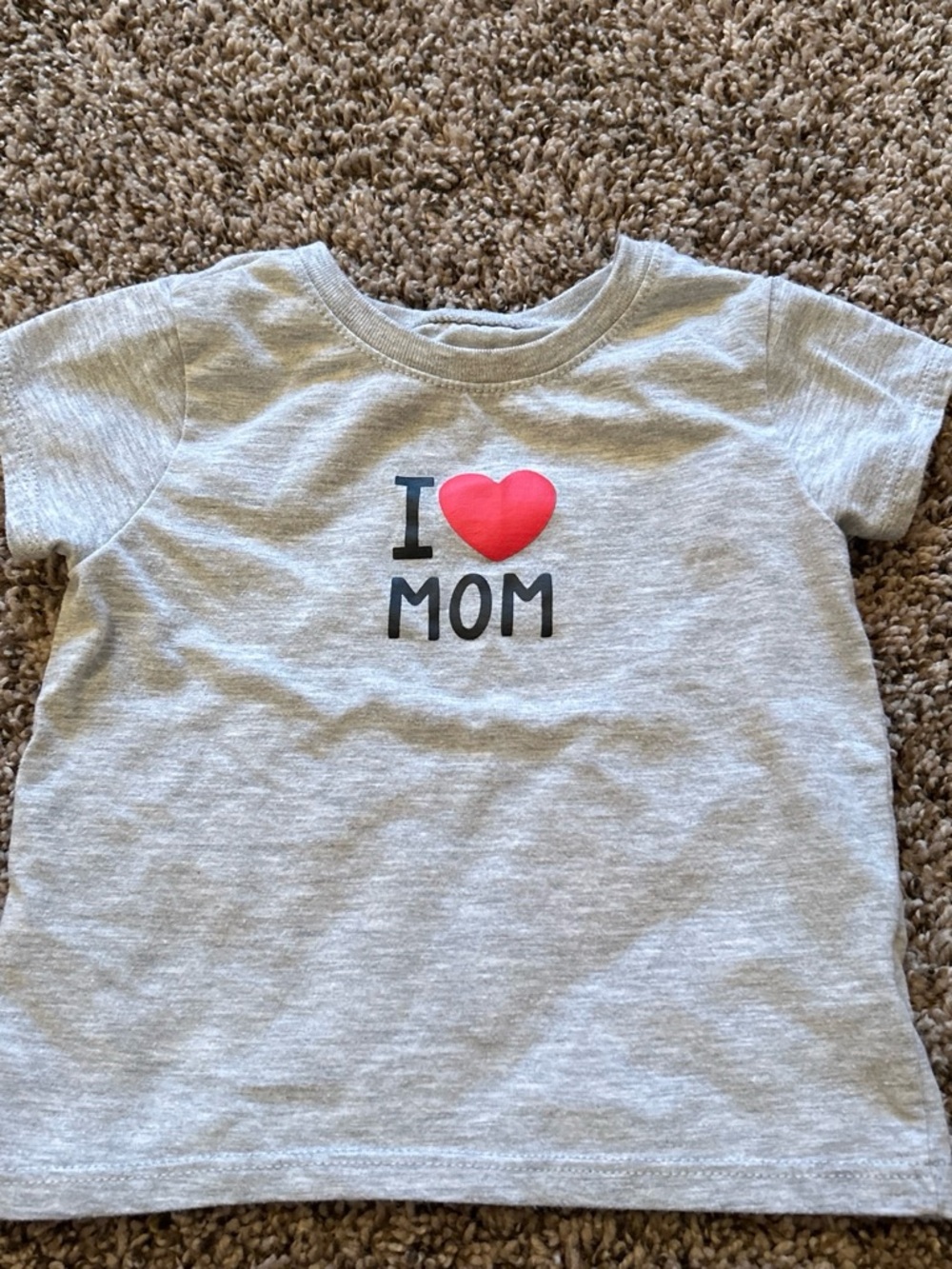 wonder nation Gray Tee with Pink Heart "I ♥ MOM"